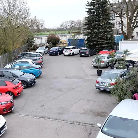 Hotell Mennicken Würselen