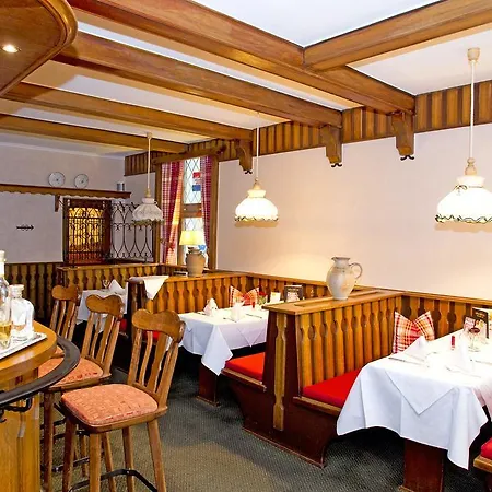 Mennicken Hotell