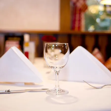 Hotel Mennicken Würselen