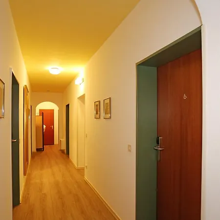Mennicken Hotell Würselen