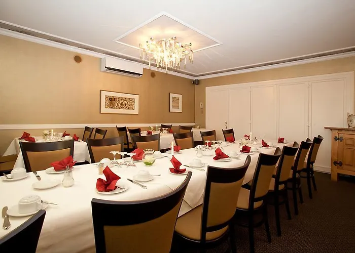 Mennicken 3* Würselen