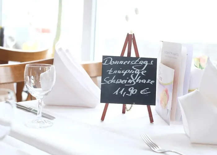 曼尼肯酒店 伍尔瑟伦